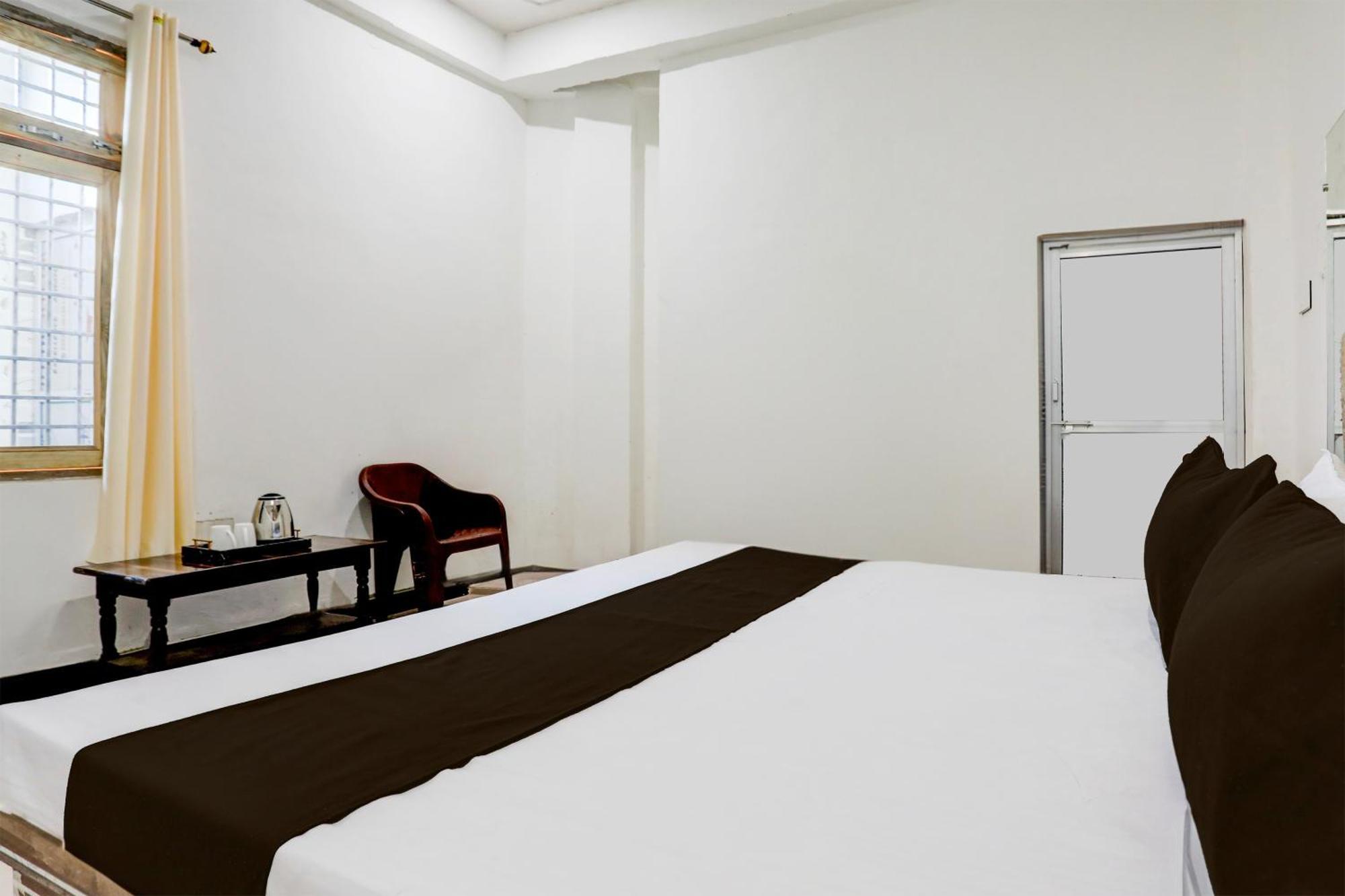 Hotel O Kanha Galaxy Brothers Group Kanpur Buitenkant foto